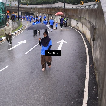 Runner Photo 7950916