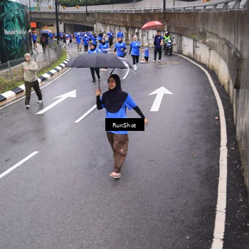 Runner Photo 7950919