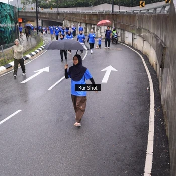 Runner Photo 7950942