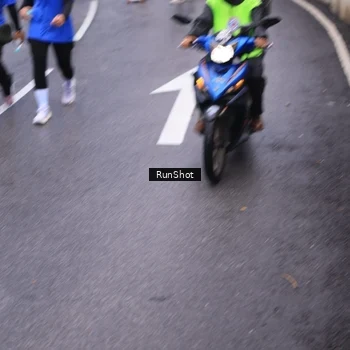 Runner Photo 7950951
