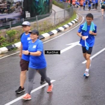 Runner Photo 7950953