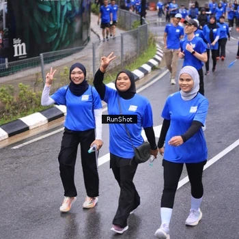 Runner Photo 7950974