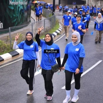 Runner Photo 7950975