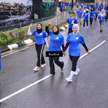 Runner Photo 7950983