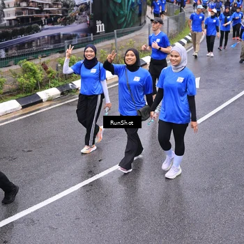 Runner Photo 7950987