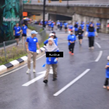 Runner Photo 7951058