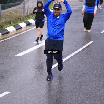 Runner Photo 7951074