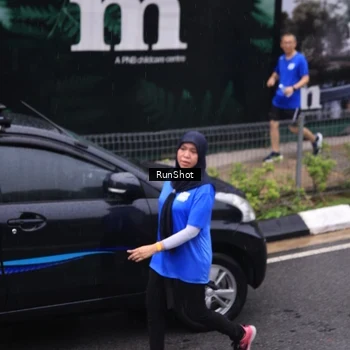 Runner Photo 7951106