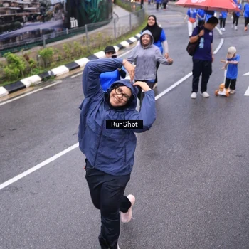 Runner Photo 7951133