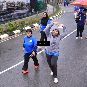 Runner Photo 7951158