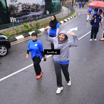 Runner Photo 7951162