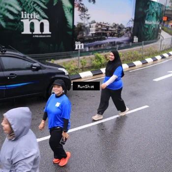 Runner Photo 7951176