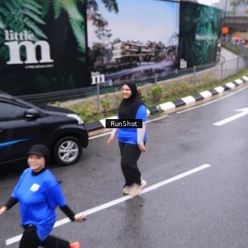Runner Photo 7951183