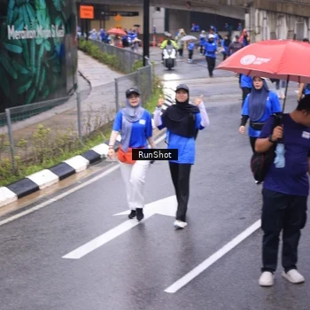 Runner Photo 7951206