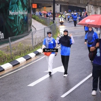 Runner Photo 7951208