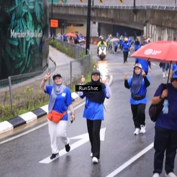 Runner Photo 7951217