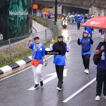 Runner Photo 7951219