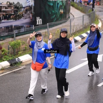 Runner Photo 7951238