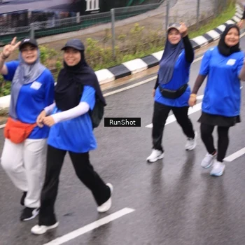 Runner Photo 7951243