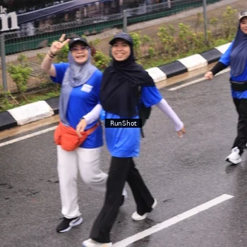 Runner Photo 7951268