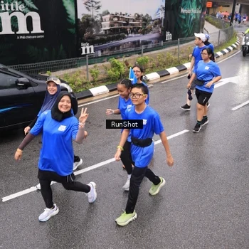 Runner Photo 7951290