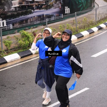 Runner Photo 7951382