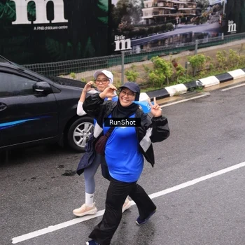 Runner Photo 7951399