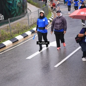 Runner Photo 7951417