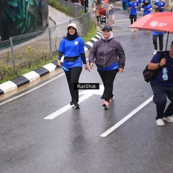 Runner Photo 7951419