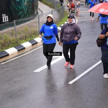 Runner Photo 7951421