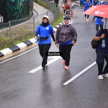 Runner Photo 7951422