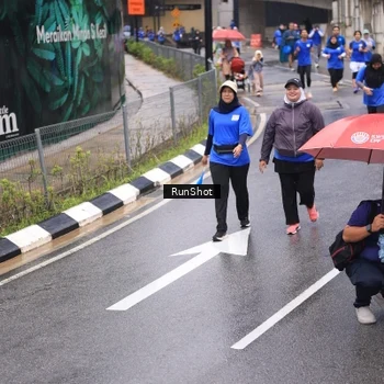 Runner Photo 7951426