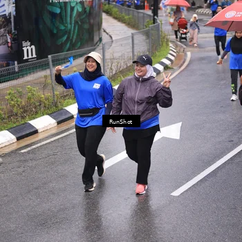 Runner Photo 7951431