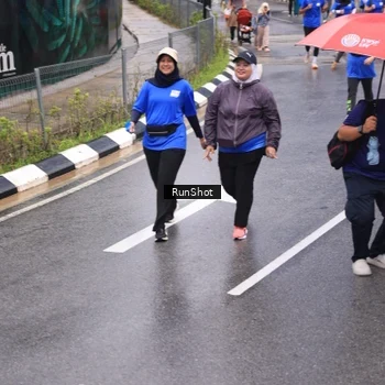 Runner Photo 7951434