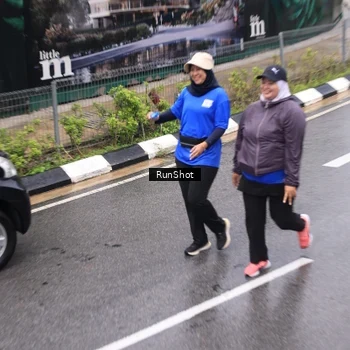 Runner Photo 7951451