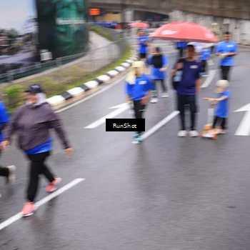 Runner Photo 7951452