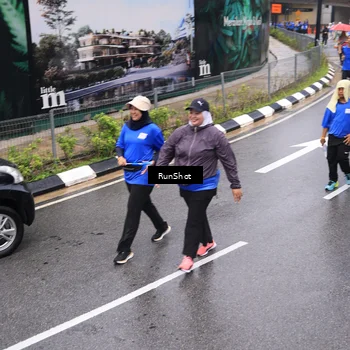 Runner Photo 7951456
