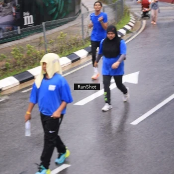 Runner Photo 7951473