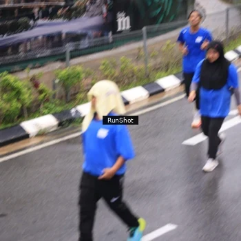 Runner Photo 7951478