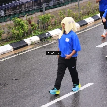 Runner Photo 7951483