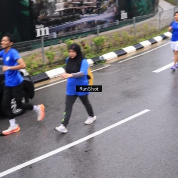 Runner Photo 7951510