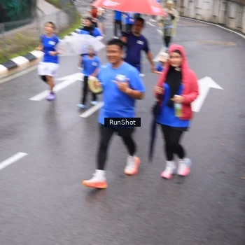 Runner Photo 7951513