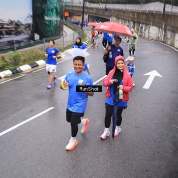 Runner Photo 7951517