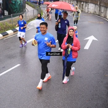 Runner Photo 7951518
