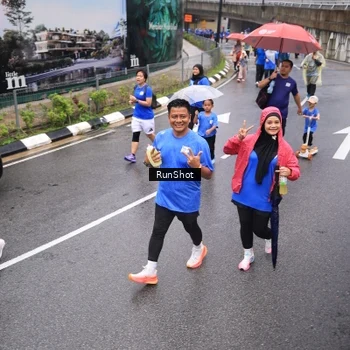Runner Photo 7951524