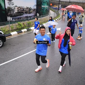 Runner Photo 7951526