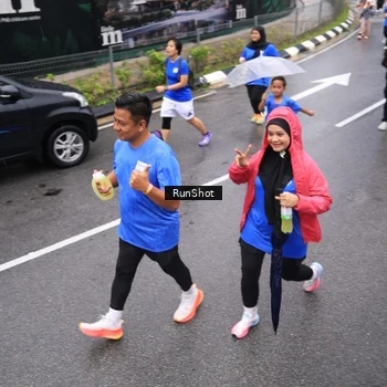 Runner Photo 7951532