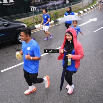 Runner Photo 7951537