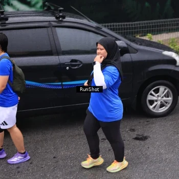 Runner Photo 7951564