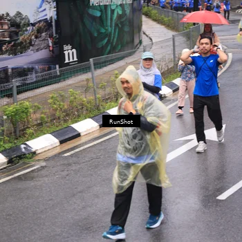 Runner Photo 7951589